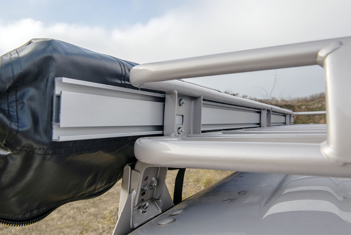 картинка Палатка с автомобильным тентом-маркизой, солнцезащитная РИФ  2х2 м 