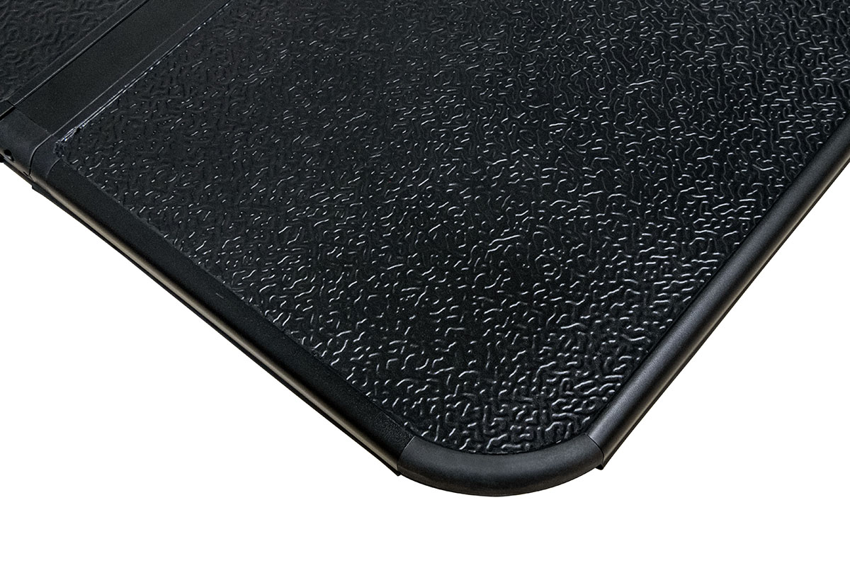 картинка Крышка кузова ISUZU D-MAX 2013+, трёхсекционная, алюминиевая, черная