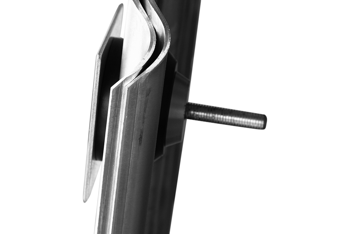 картинка Кронштейн РИФ для крепления сенд-траков с ключом, 2шт