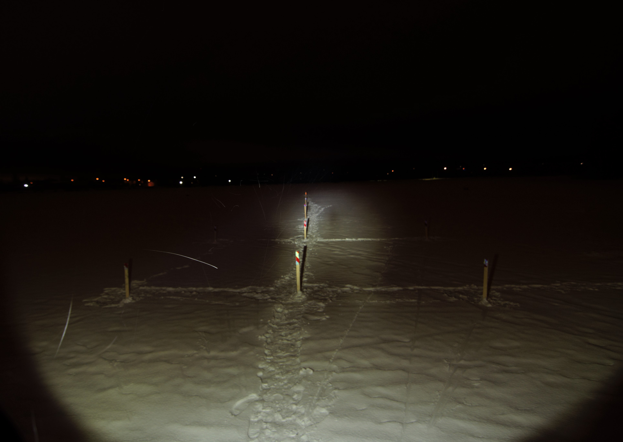 картинка Фара redBTR дальний свет 45Вт, 178х86мм, 3 диода, 12В