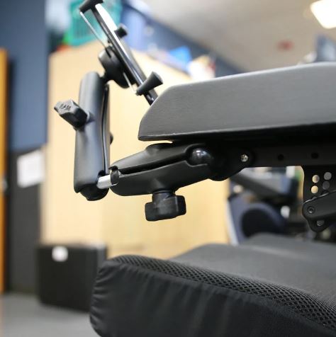 картинка Крепление RAM® X-Grip® для подлокотников инвалидных колясок