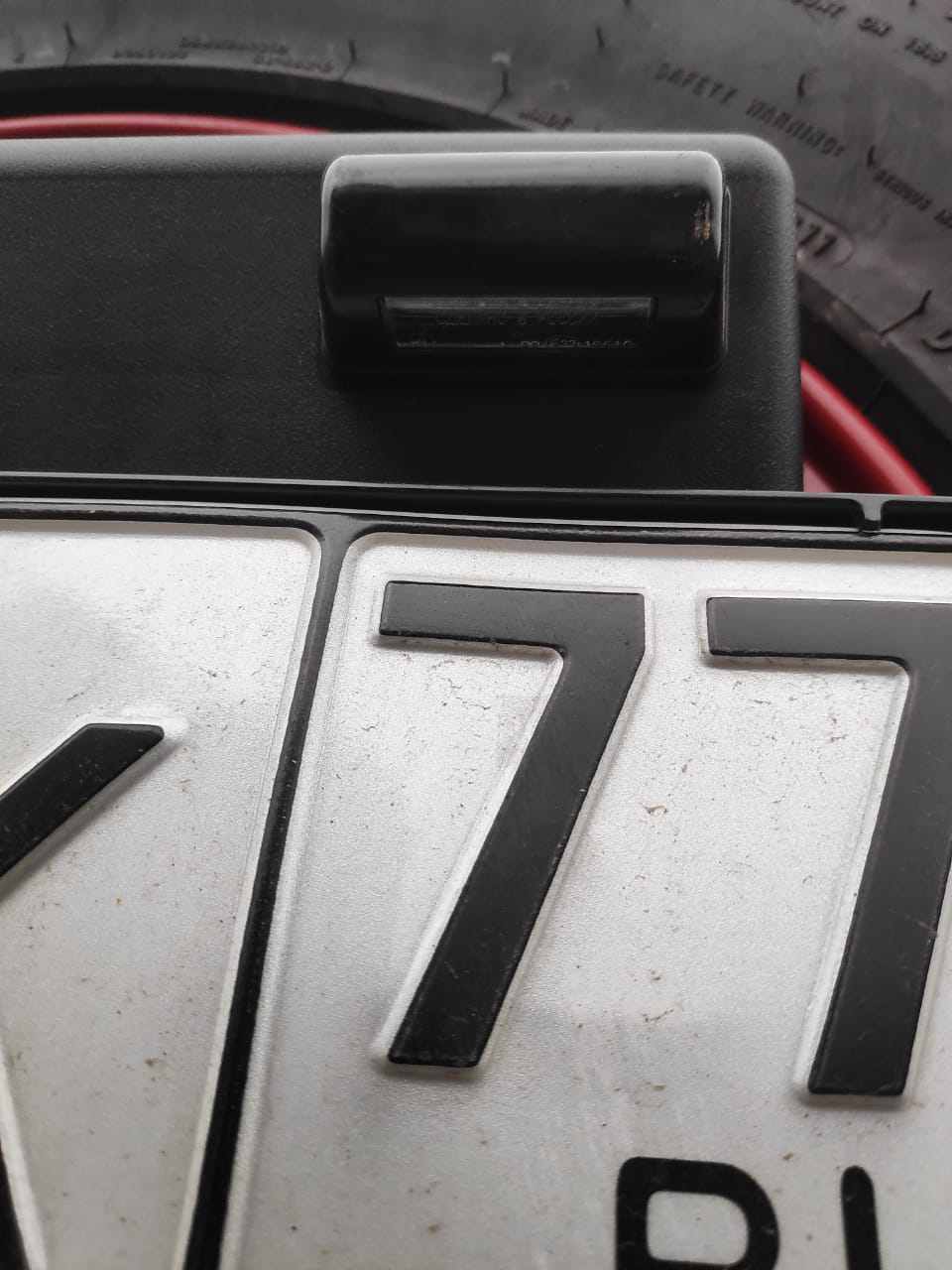 картинка Бампер РИФ задний УАЗ Хантер с квадратом под фаркоп, фонарями, калиткой, подсветкой номера, стандарт
