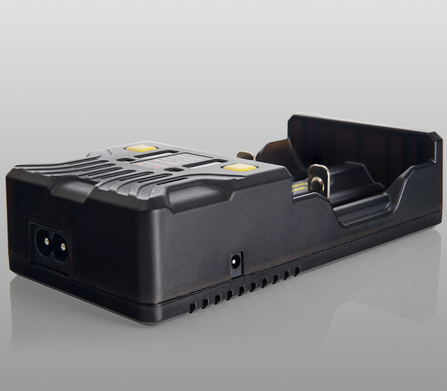 картинка Зарядное устройство ARMYTEK Uni C2 Plug type C