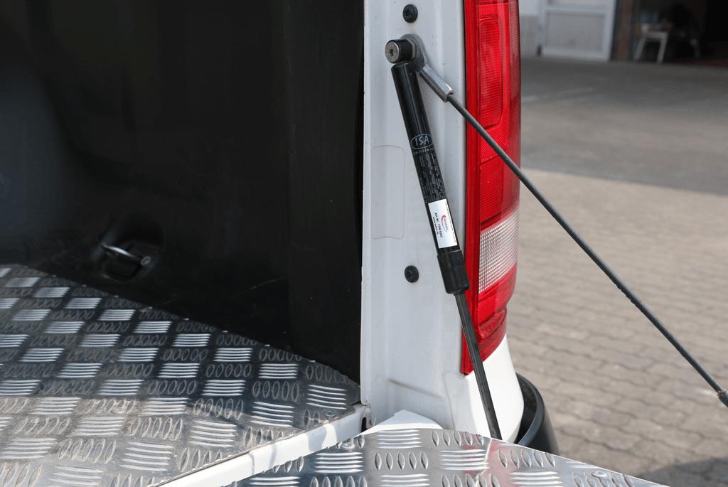 картинка Амортизатор SEIKEL заднего борта Volkswagen Amarok 2012-