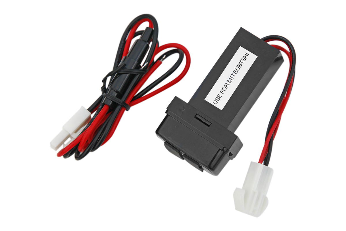 картинка Розетка USB РИФ 3,1A для Mitsubishi 35x17