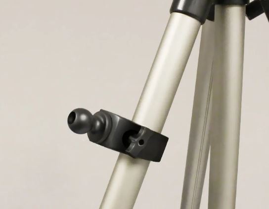 картинка Струбцина RAM® Tough-Claw™ малая на трубу 16-38 мм, или на стол 0-29 мм, шар 25 мм (1")