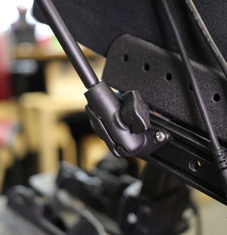 картинка Крепление RAM® X-Grip® для крепления на сиденье кресла-коляски