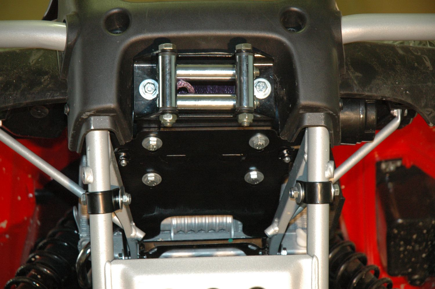 картинка Площадка для лебедки Honda Квадроциклов Foreman (Rubicon) TRX500 2005-11