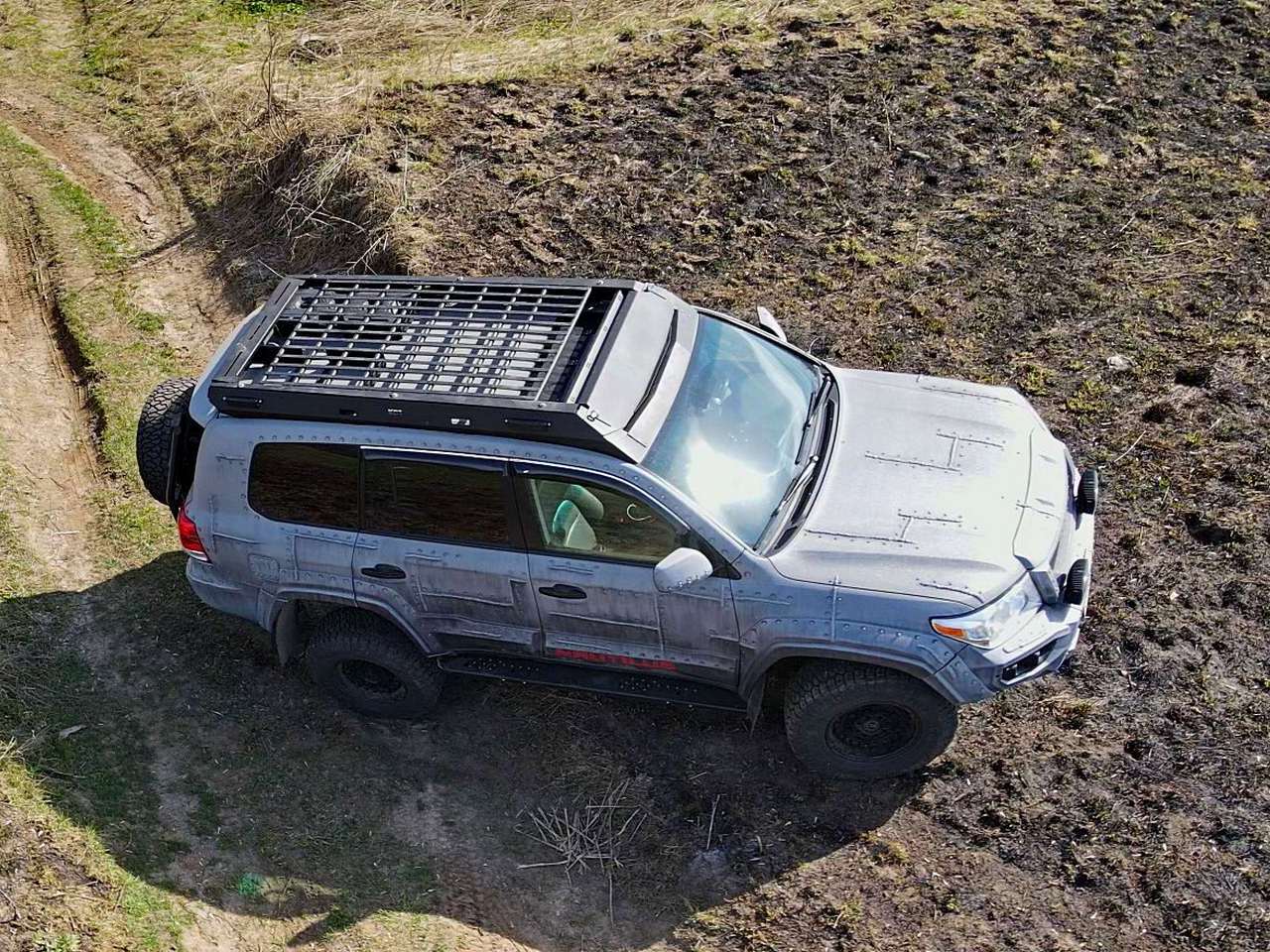 картинка Багажник-площадка экспедиционный алюминиевый (под канистры) - Toyota Land Cruiser 200