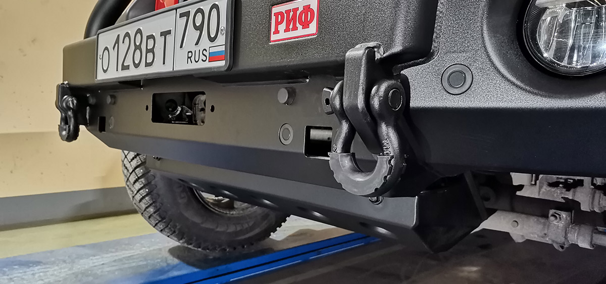картинка Бампер РИФ силовой передний Jeep Wrangler JL 2018+ с центральной защитной дугой